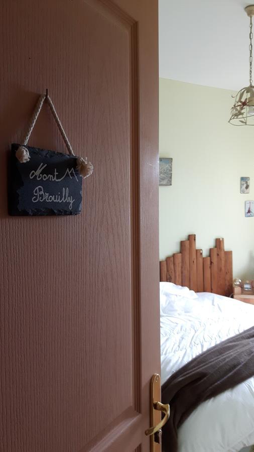 Spa Du Hameau De Bonnevay Marchampt Ngoại thất bức ảnh